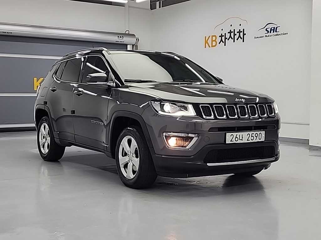 지프 컴패스 컴패스 2세대 2.4 AWD 리미티드 이미지 4