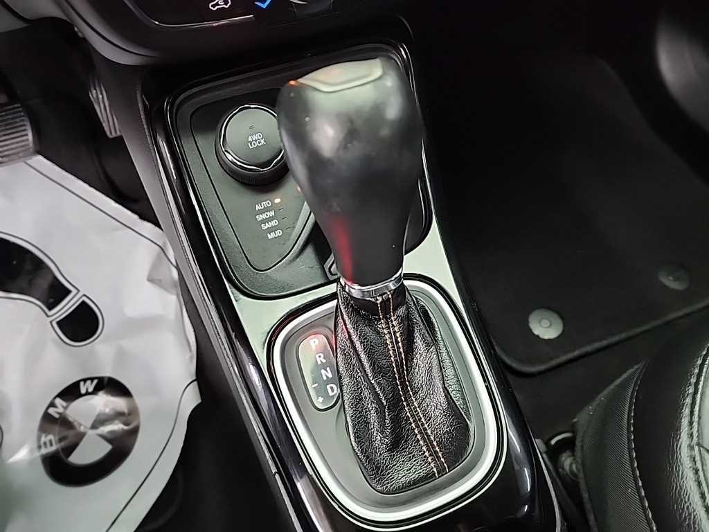 지프 컴패스 컴패스 2세대 2.4 AWD 리미티드 이미지 8