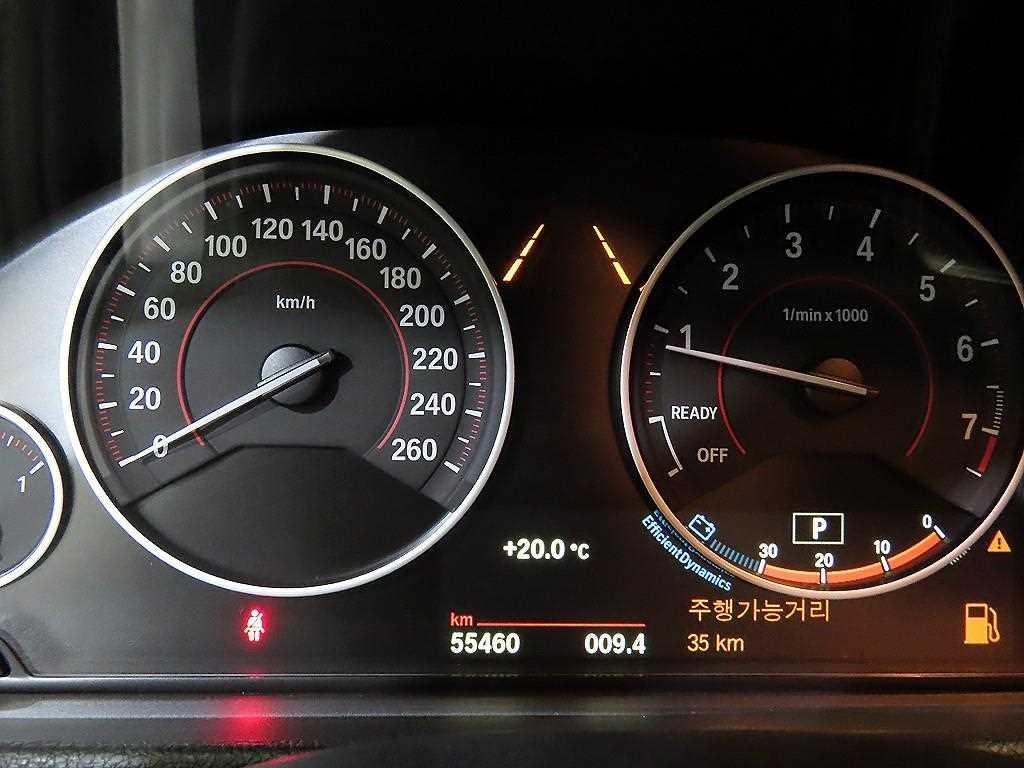 BMW 3시리즈 3시리즈 (F30) 320i M 스포츠 이미지 9