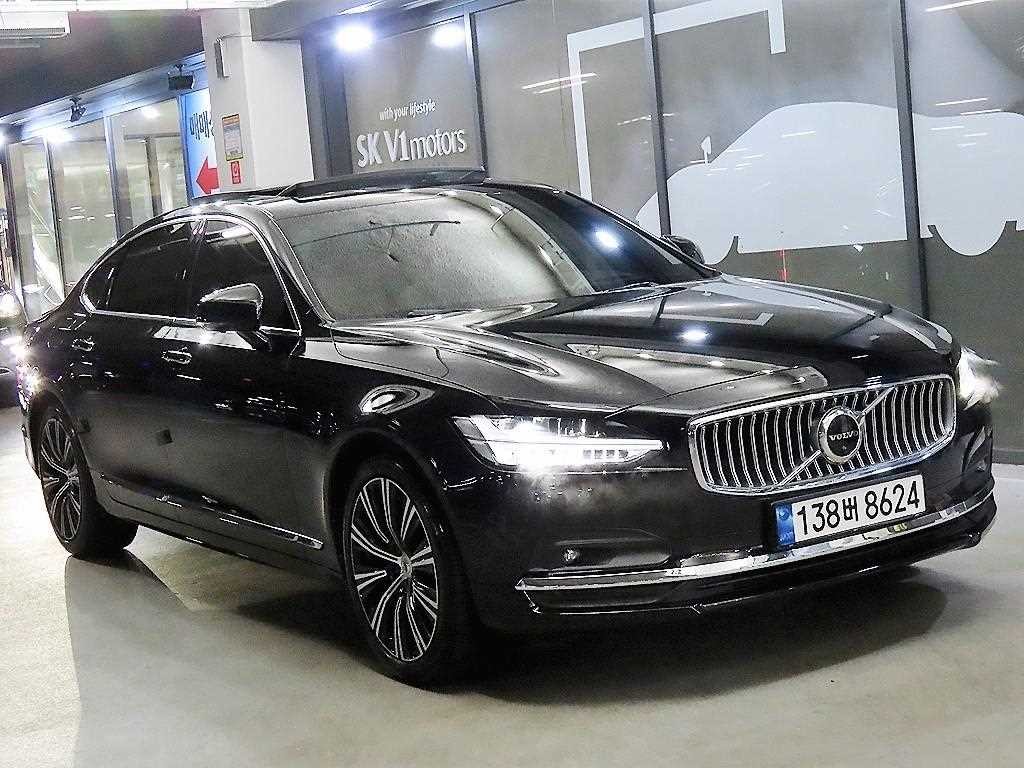 볼보 S90 B5 인스크립션 이미지 1