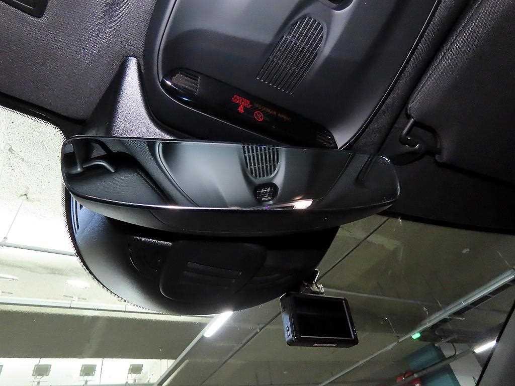 볼보 S90 B5 인스크립션 이미지 15