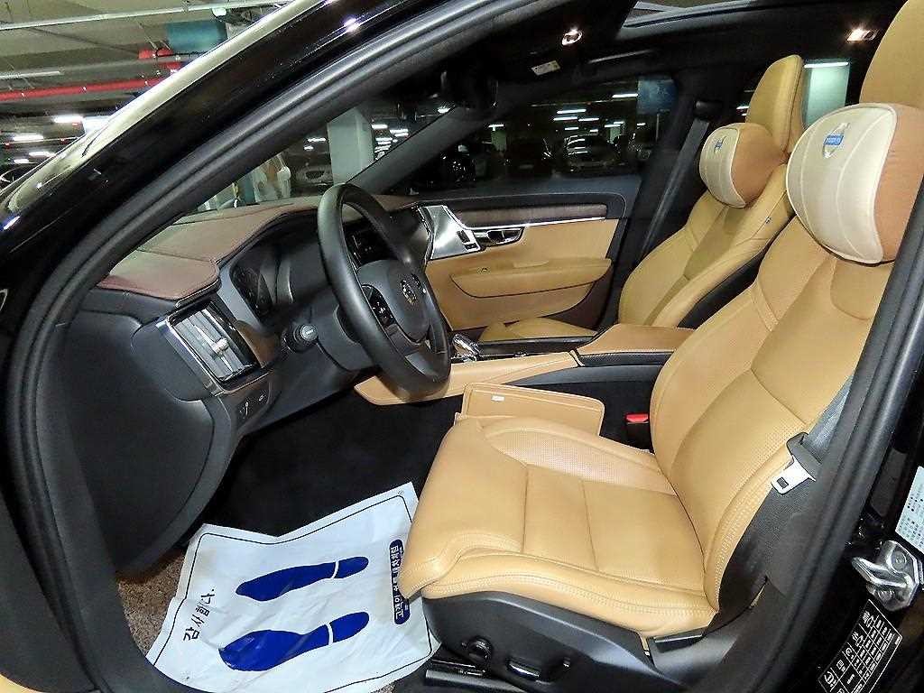 볼보 S90 B5 인스크립션 이미지 6
