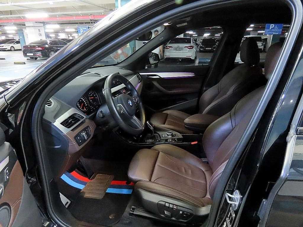 BMW X1 X1 (F48) xDrive 20i M 스포츠 이미지 6