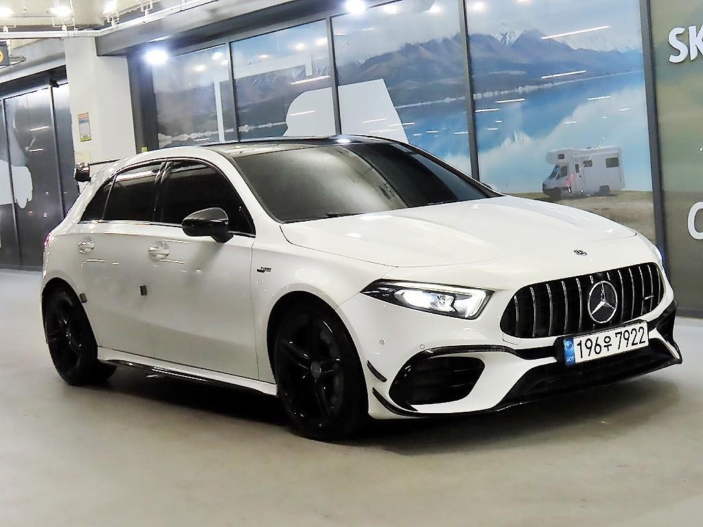 벤츠 A 클래스 A클래스 W177 AMG A45 4MATIC+ 해치백 이미지 1