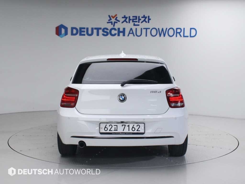 BMW 1시리즈 1시리즈 (F20) 118d 스포츠 이미지 4