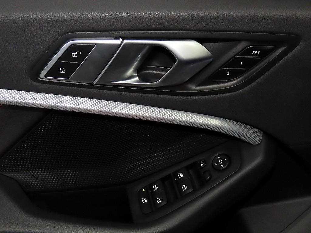 BMW 1시리즈 1시리즈 (F40) 118d 스포츠 이미지 13