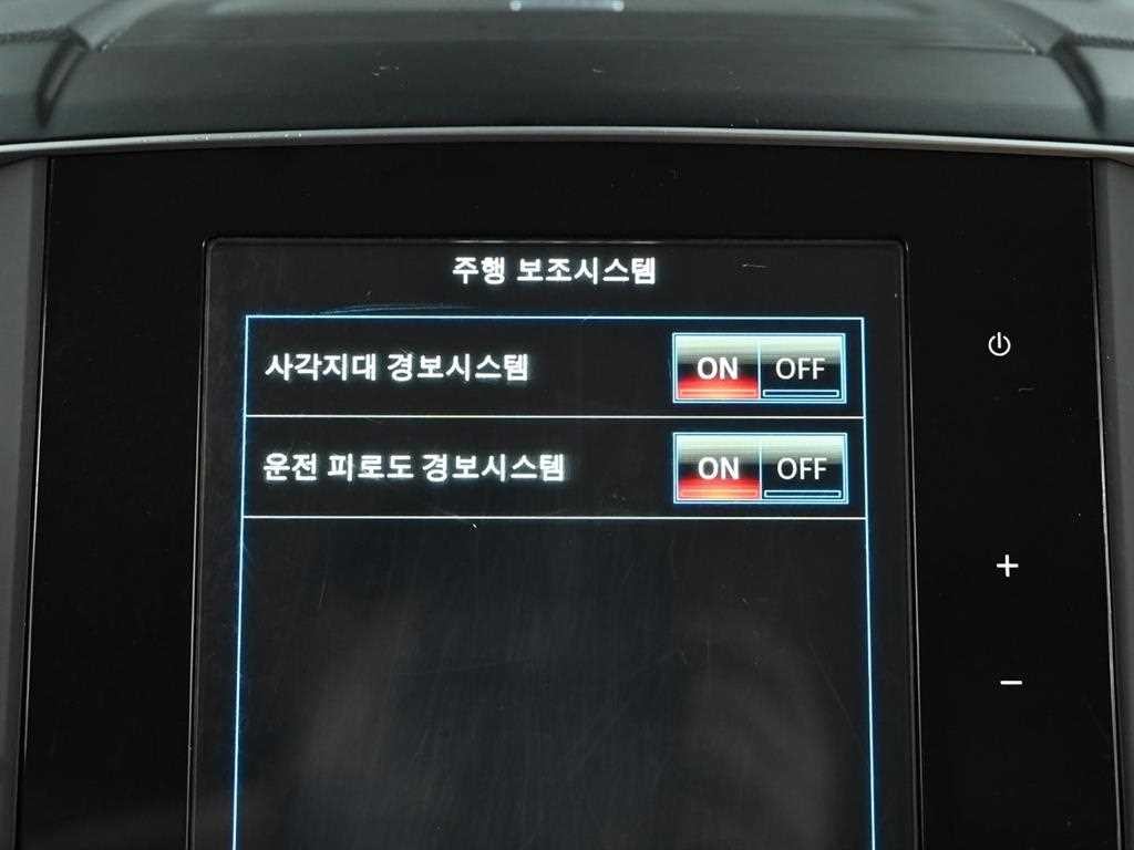르노코리아(삼성) QM6 더뉴QM6 가솔린 2.0 GDe RE 시그니처 2WD 이미지 17
