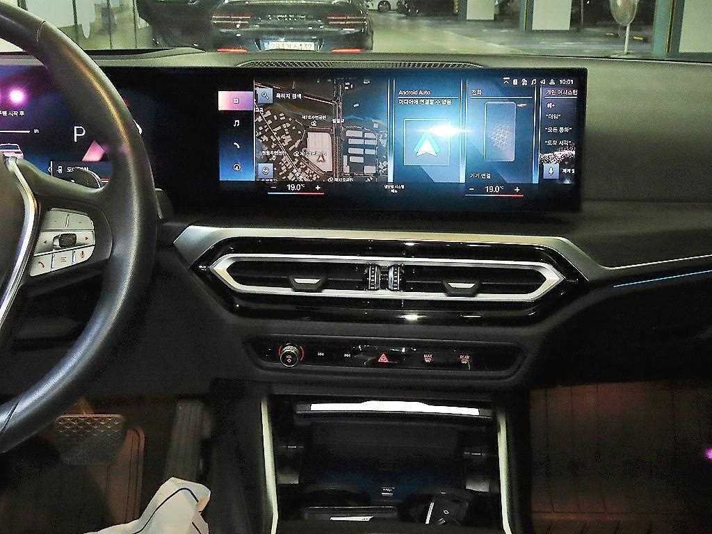 BMW 3시리즈 3시리즈 (G20) 320i 투어링 이미지 11