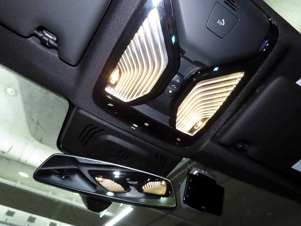 BMW 3시리즈 3시리즈 (G20) 320i 투어링 이미지 14