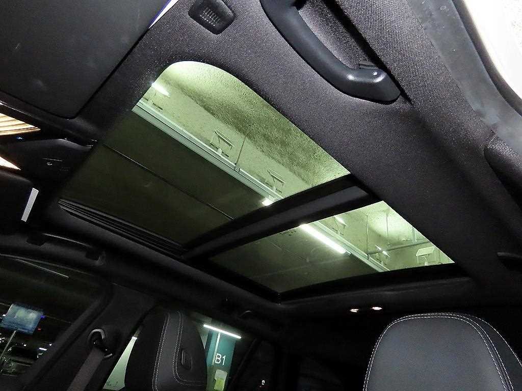BMW 3시리즈 3시리즈 (G20) 320i 투어링 이미지 15