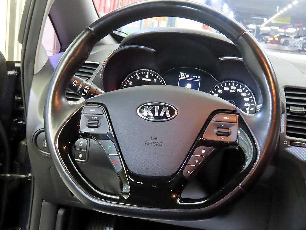 기아 K3 더뉴 K3 1.6 GDI 트렌디 스타일 이미지 8