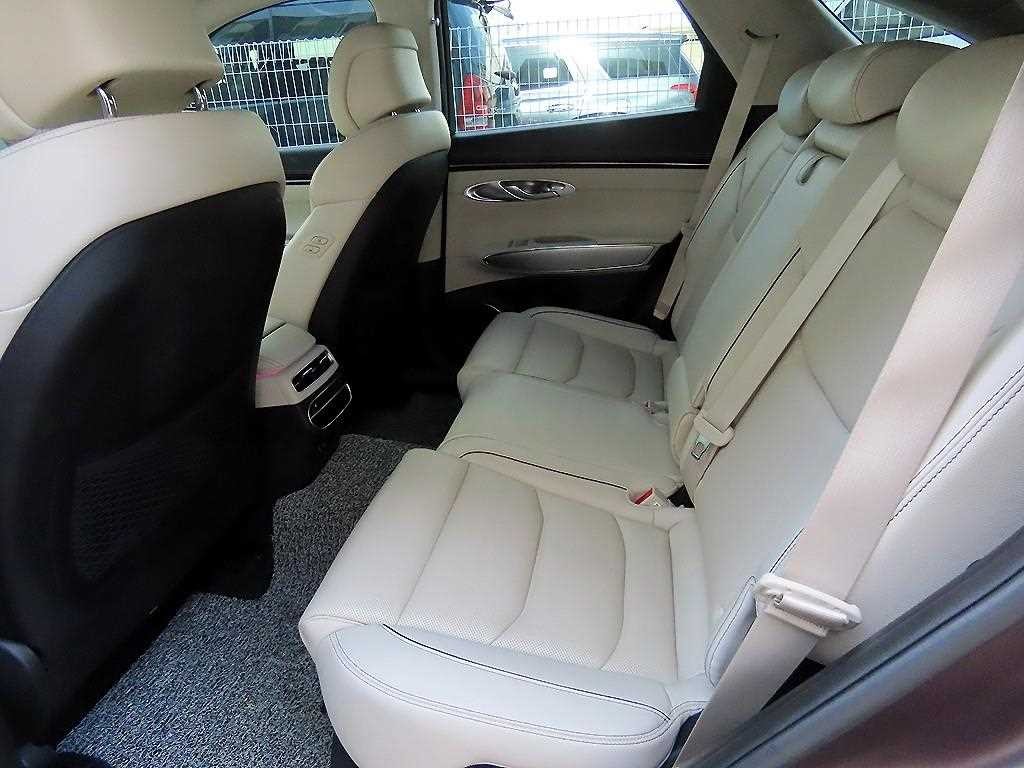 제네시스 GV70 2.5T 가솔린 2WD 이미지 6