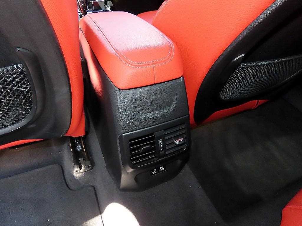 BMW 2시리즈 2시리즈 그란쿠페 (F44) 220i M 스포츠 이미지 17