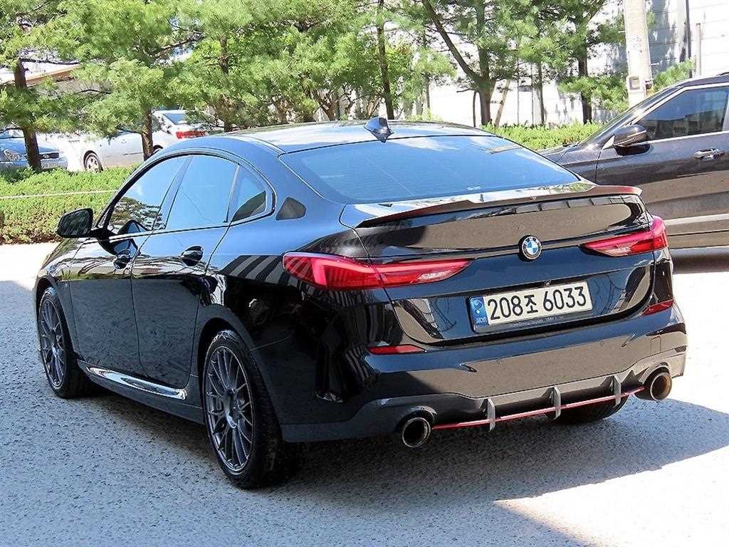 BMW 2시리즈 2시리즈 그란쿠페 (F44) 220i M 스포츠 이미지 3