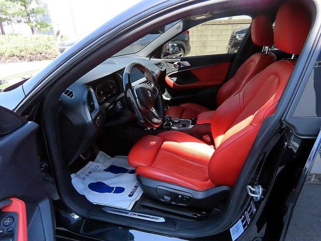 BMW 2시리즈 2시리즈 그란쿠페 (F44) 220i M 스포츠 이미지 5