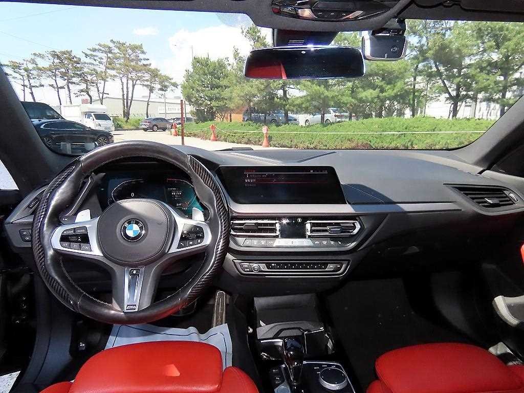 BMW 2시리즈 2시리즈 그란쿠페 (F44) 220i M 스포츠 이미지 7
