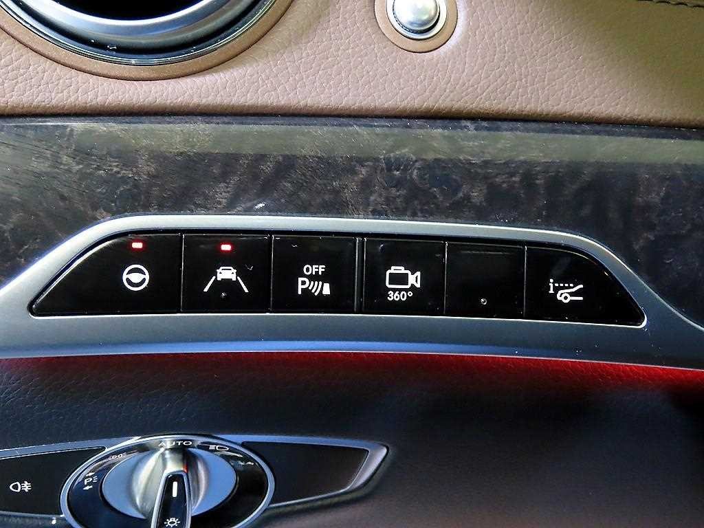 벤츠 S 클래스 S클래스-W222 S 350 d 4MATIC 이미지 14