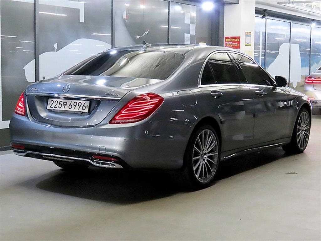 벤츠 S 클래스 S클래스-W222 S 350 d 4MATIC 이미지 4