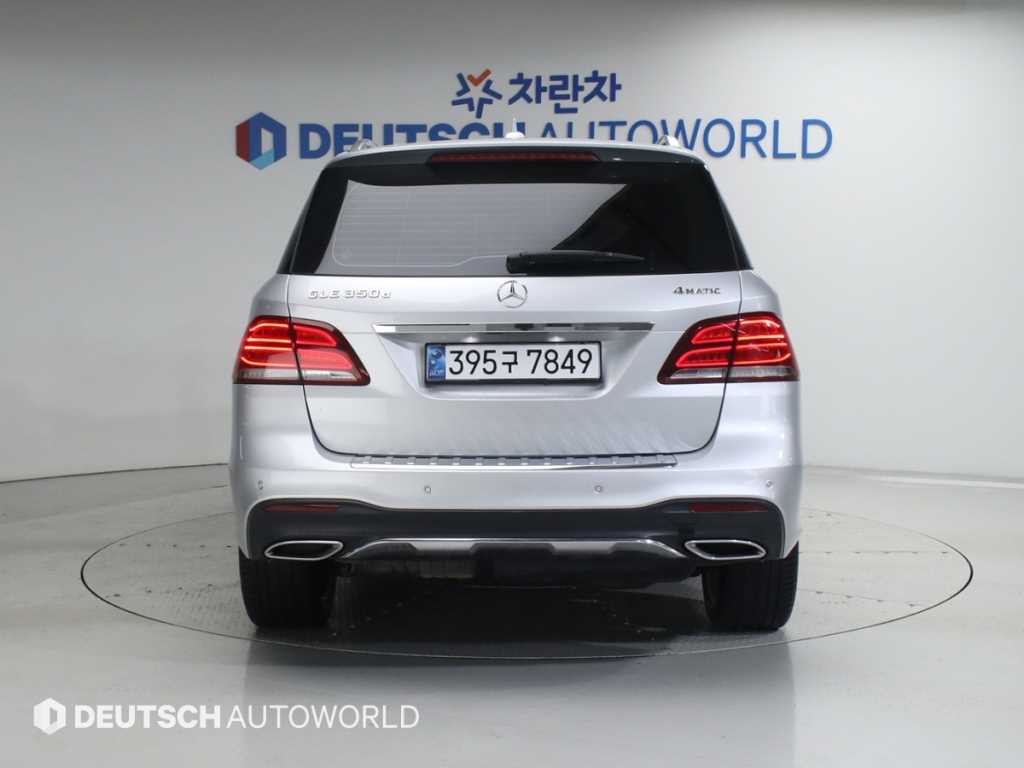 벤츠 GLE 클래스 GLE 클래스 W166 GLE 350 d 4MATIC 이미지 4