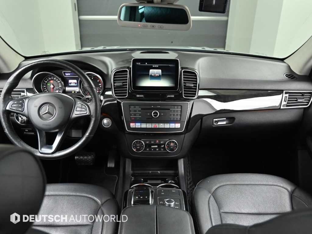 벤츠 GLE 클래스 GLE 클래스 W166 GLE 350 d 4MATIC 이미지 7