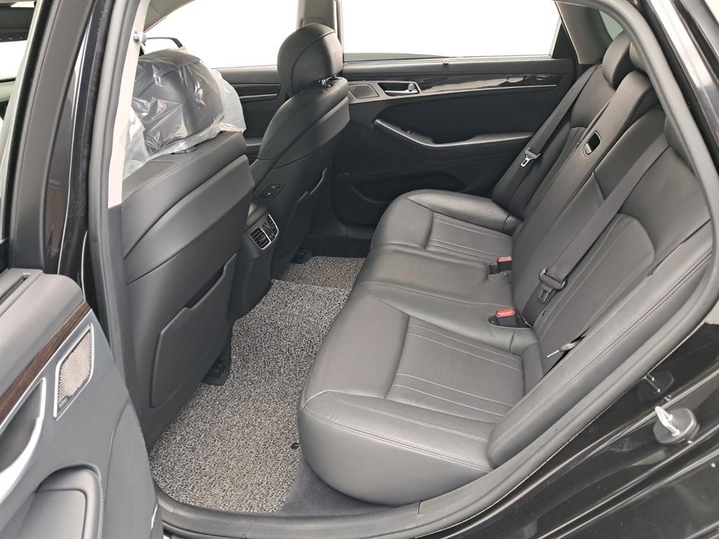 제네시스 G80 3.3 GDI AWD 프리미엄 럭셔리 이미지 12