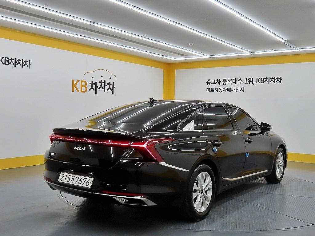 기아 K8 2.5 2WD 노블레스 이미지 4