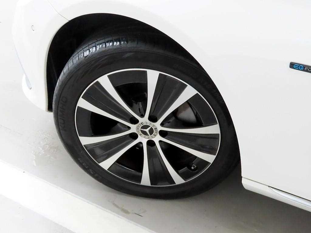 벤츠 E 클래스 E-클래스 W213 E300e 4MATIC 익스클루시브 이미지 19
