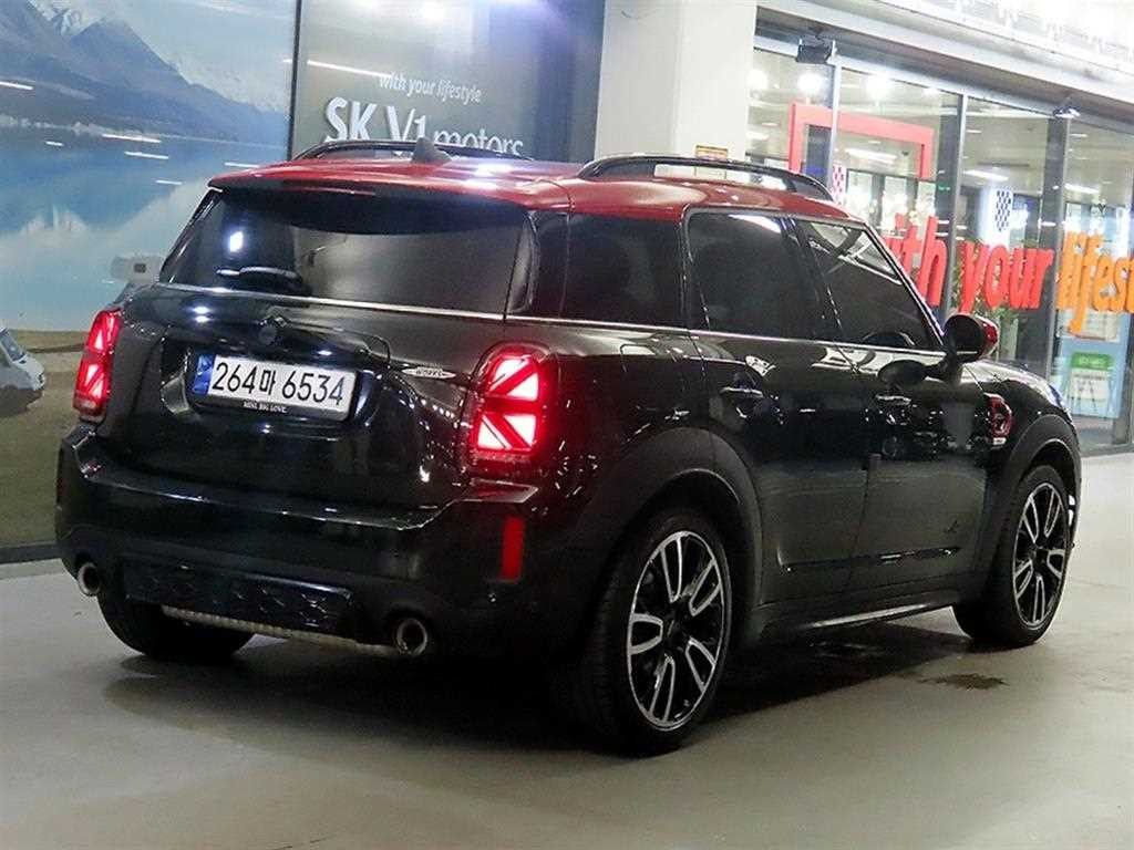미니 컨트리맨 컨트리맨 (F60) 2.0 JCW ALL4 런치팩 이미지 4