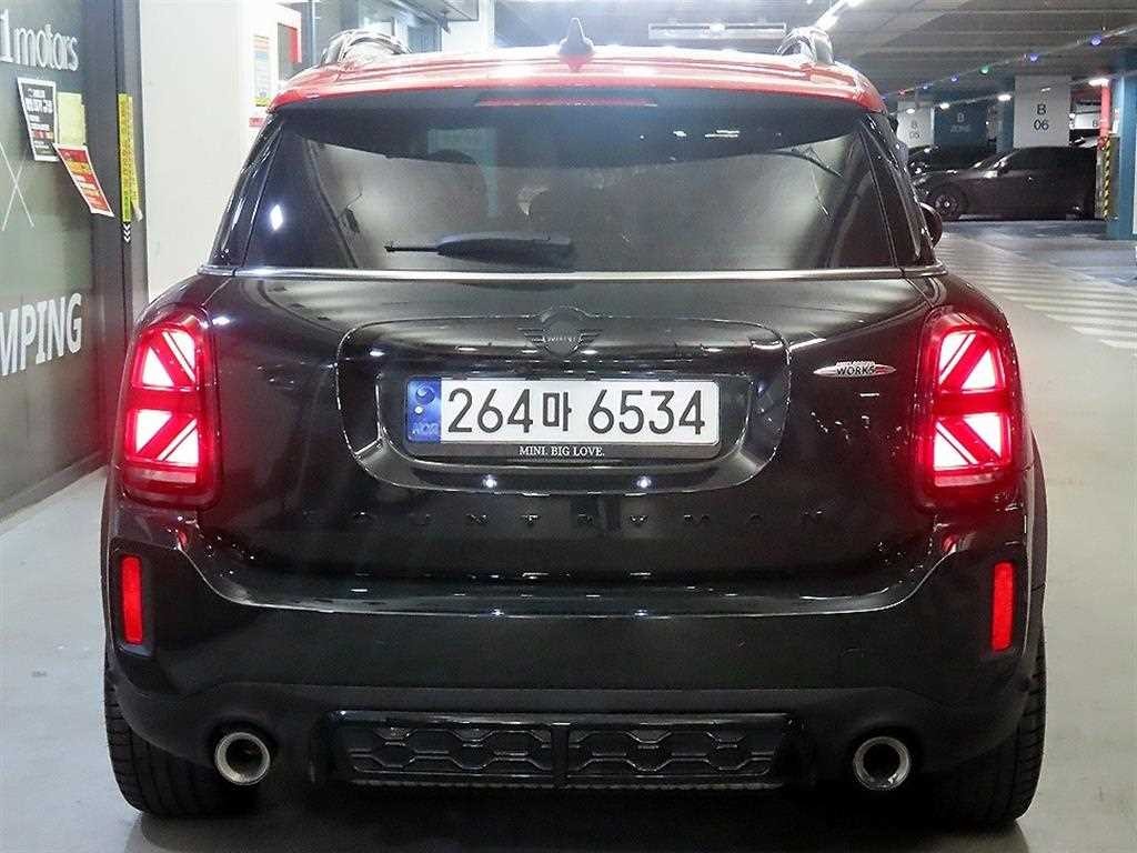미니 컨트리맨 컨트리맨 (F60) 2.0 JCW ALL4 런치팩 이미지 5
