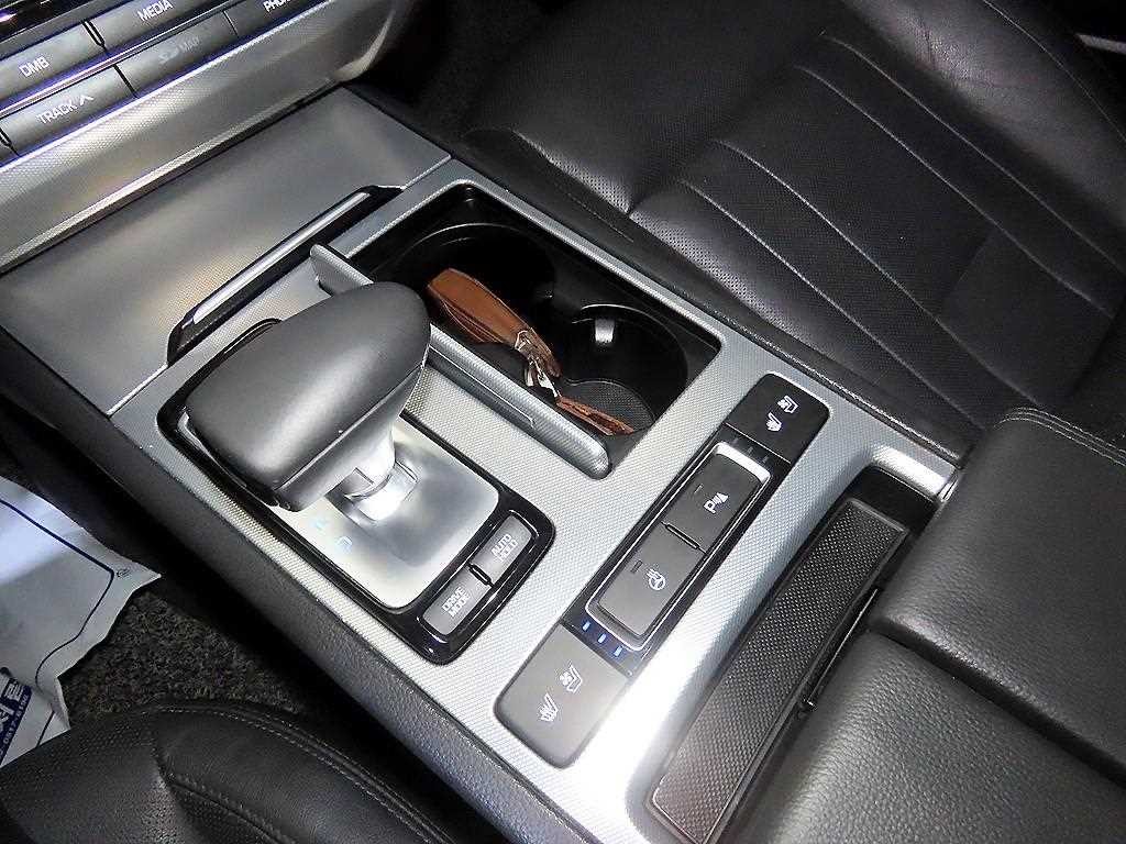 제네시스 G80 3.3 GDI AWD 럭셔리 이미지 12