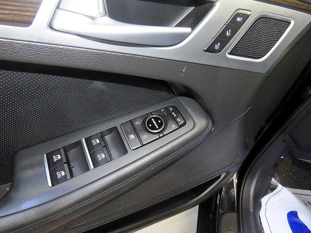 제네시스 G80 3.3 GDI AWD 럭셔리 이미지 13