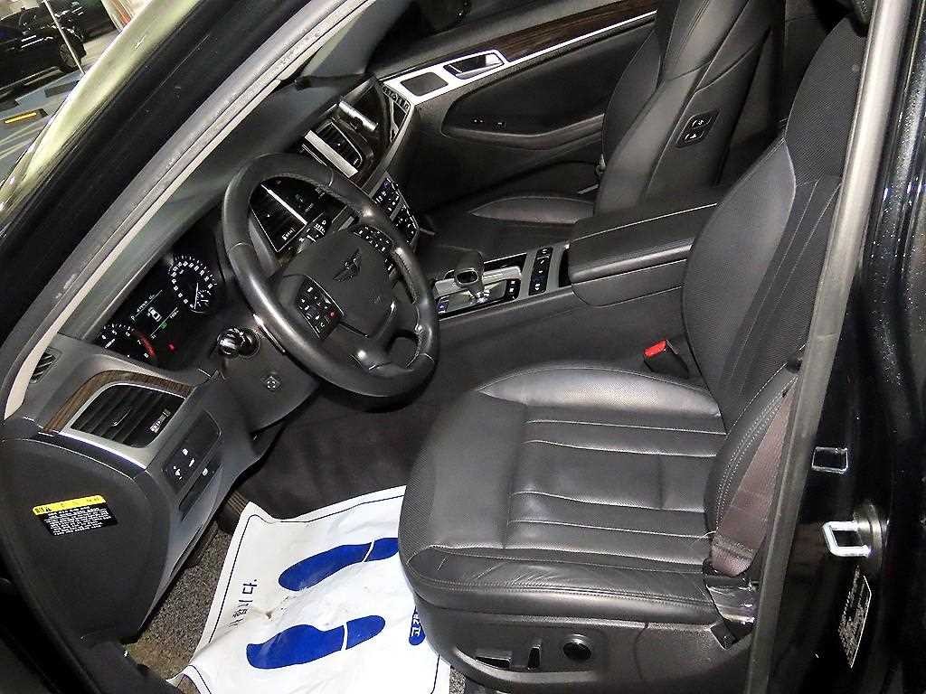제네시스 G80 3.3 GDI AWD 럭셔리 이미지 6