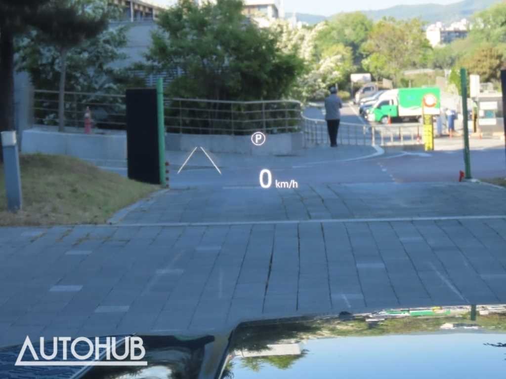 랜드로버 디펜더 디펜더 (L663) 110 D250 SE 이미지 12
