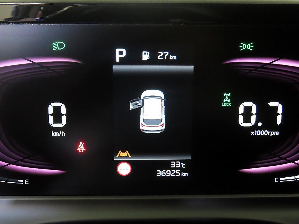 기아 셀토스 더 뉴 셀토스 가솔린 1.6 터보 4WD 트렌디 이미지 9