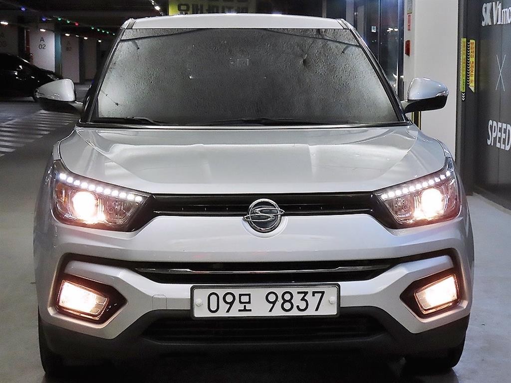 KG모빌리티(쌍용) 티볼리 티볼리 아머 2WD 가솔린 VX 이미지 2