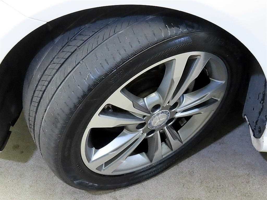 벤츠 E 클래스 E-클래스 W212 E200 카브리올레 이미지 20