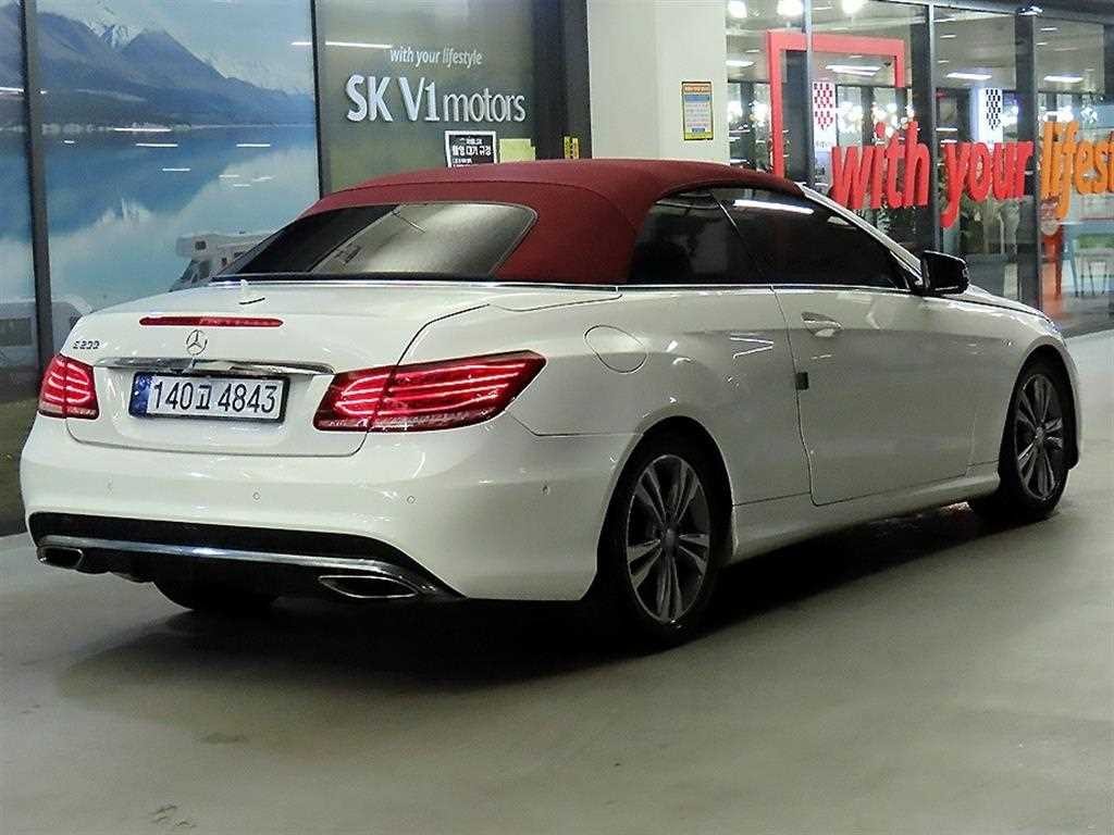 벤츠 E 클래스 E-클래스 W212 E200 카브리올레 이미지 4
