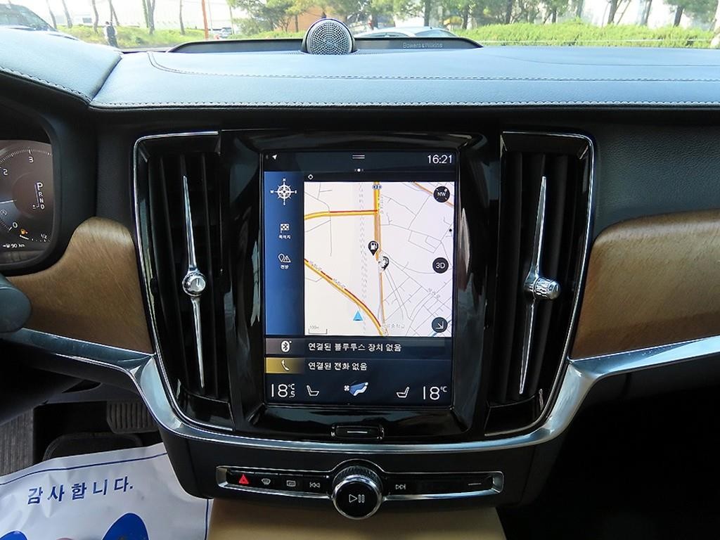 볼보 S90 D5 AWD 인스크립션 이미지 13