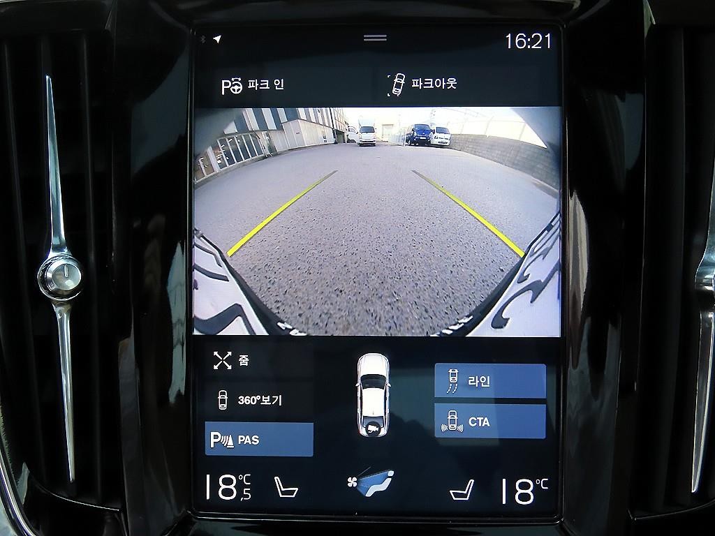 볼보 S90 D5 AWD 인스크립션 이미지 14