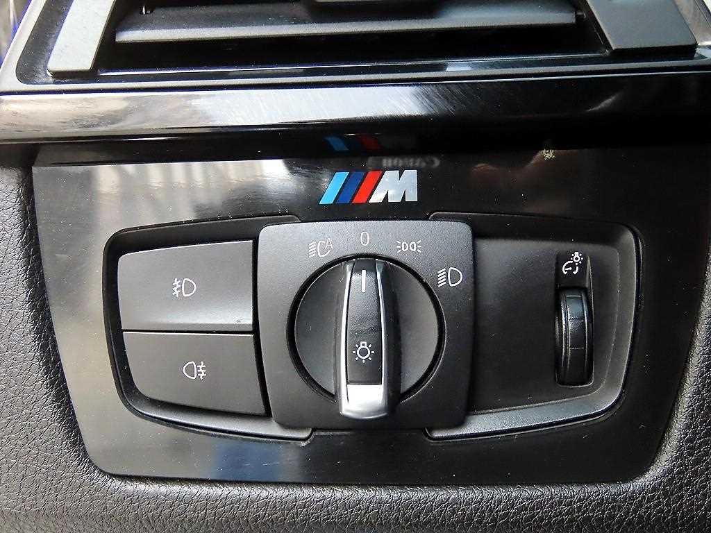 BMW 4시리즈 4시리즈 (F32) 428i 컨버터블 M 스포츠 이미지 14