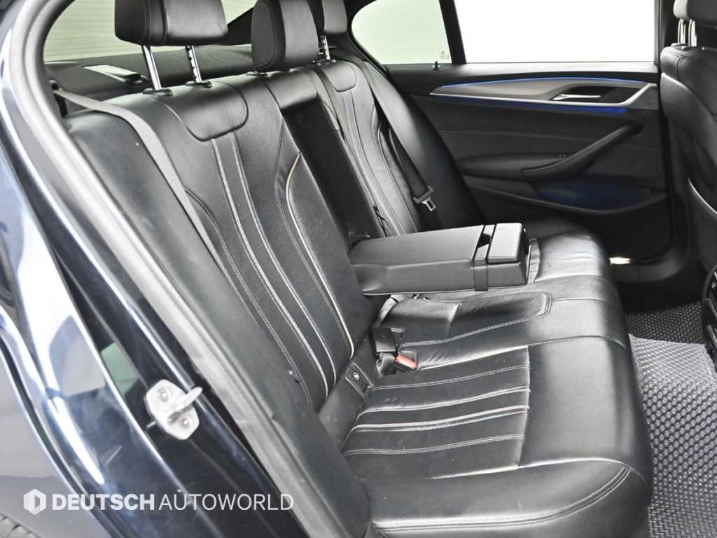 BMW 5시리즈 5시리즈 (G30) 530i M 스포츠 이미지 12