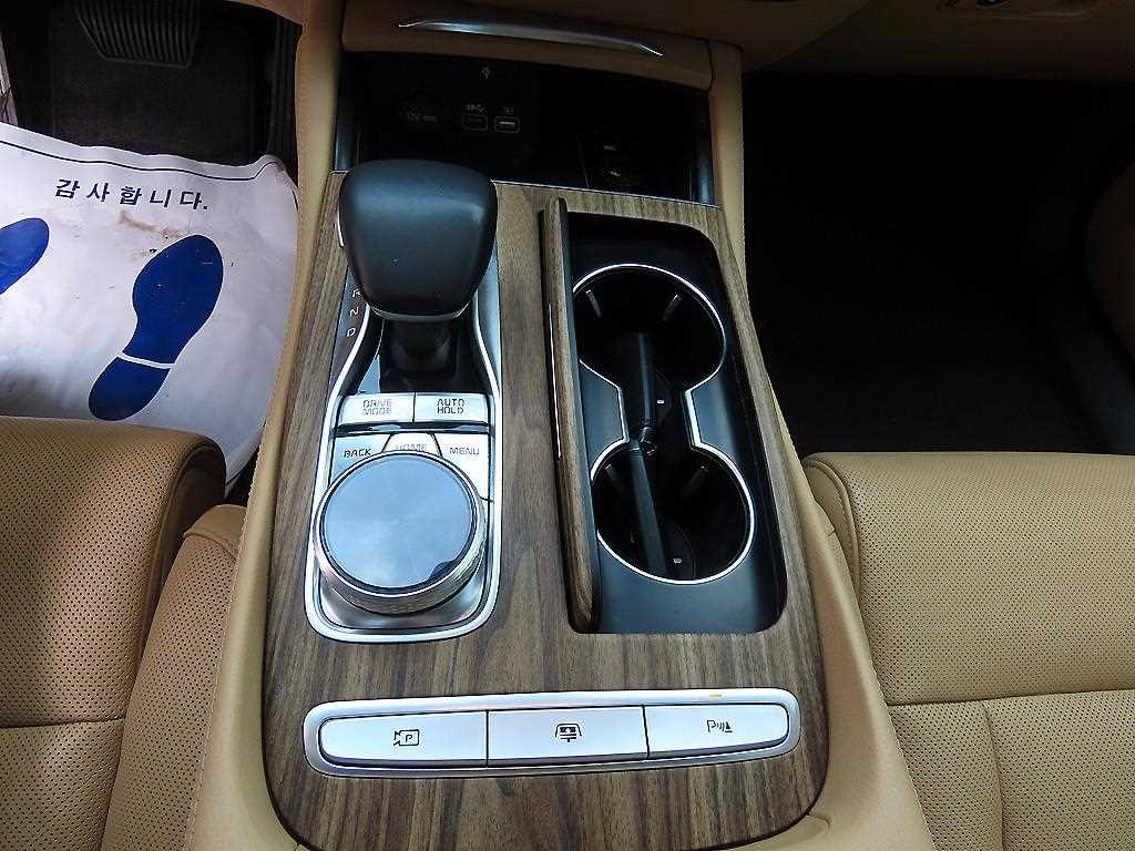 기아 K9 더 뉴 K9 2세대 3.8 GDI AWD 마스터즈 이미지 11