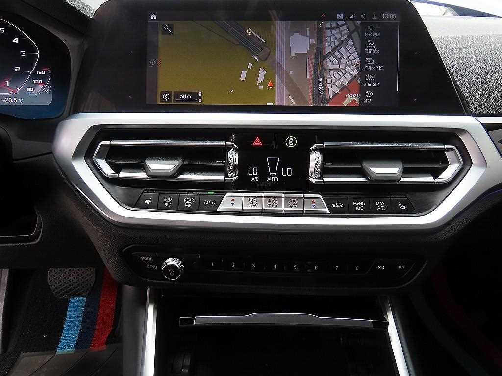 BMW 3시리즈 3시리즈 (G20) 320d 이미지 13