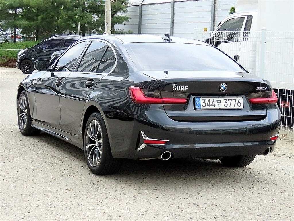 BMW 3시리즈 3시리즈 (G20) 320d 이미지 3