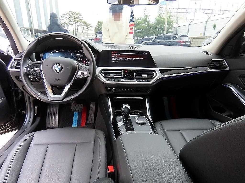 BMW 3시리즈 3시리즈 (G20) 320d 이미지 7