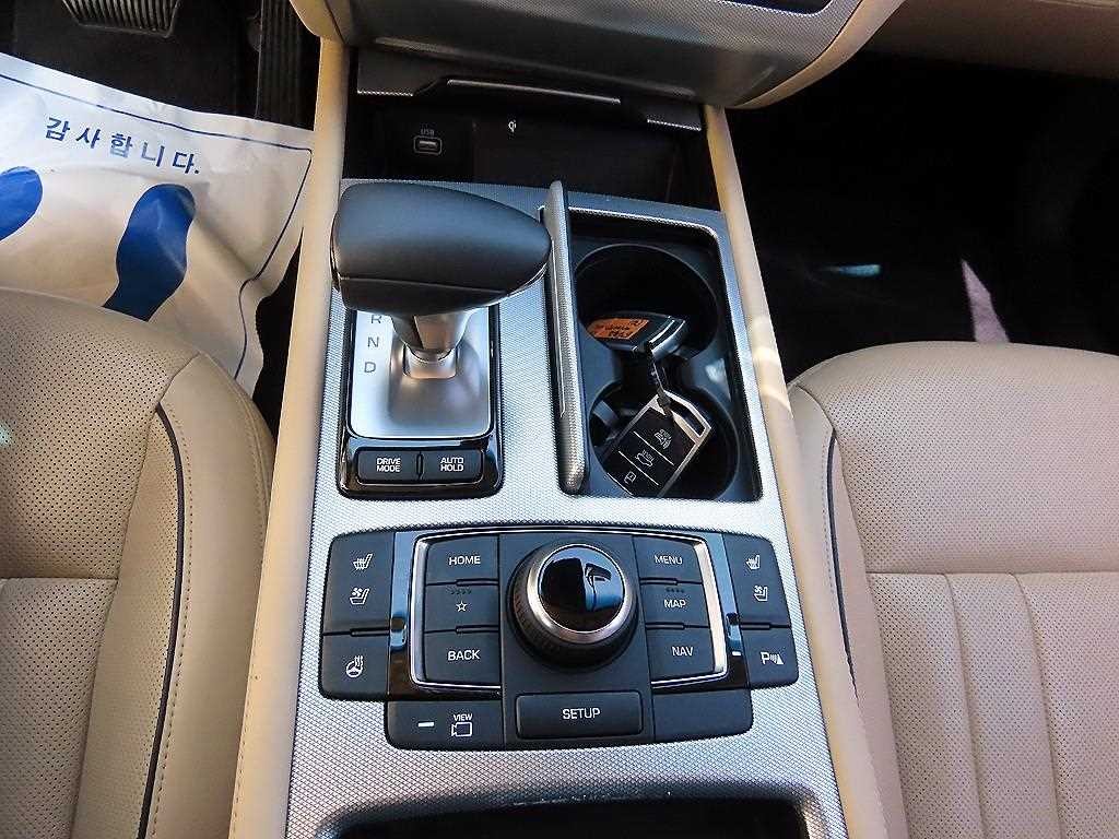 제네시스 G80 3.3 GDI AWD 프리미엄 럭셔리 이미지 11