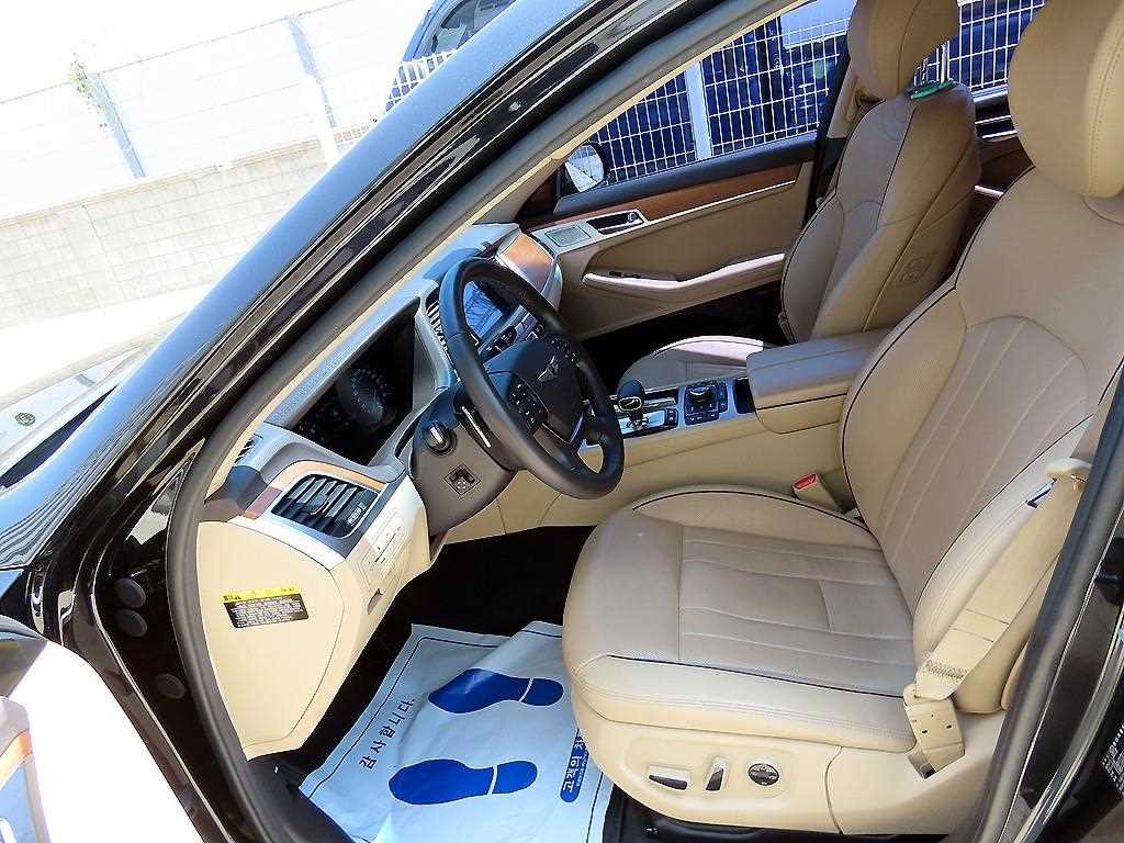 제네시스 G80 3.3 GDI AWD 프리미엄 럭셔리 이미지 5