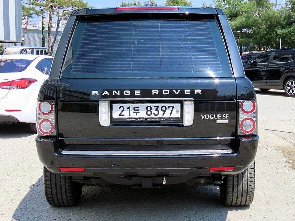 랜드로버 레인지로버 3.7 TDV8 VOGUE 이미지 4
