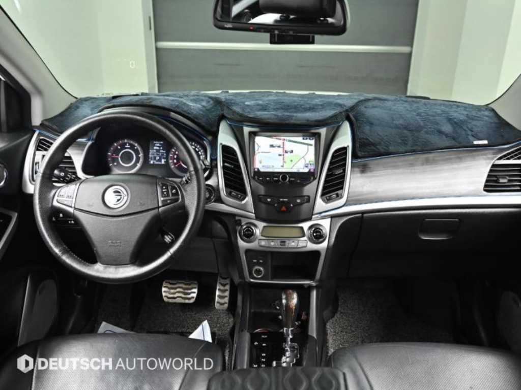 KG모빌리티(쌍용) 코란도 뉴코란도C 4WD 2.2 DX 이미지 5