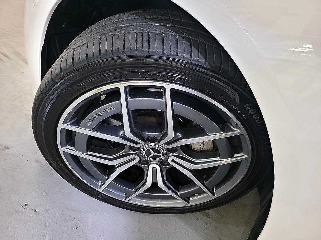 벤츠 E 클래스 E-클래스 W213 E300d 4MATIC 쿠페 이미지 20